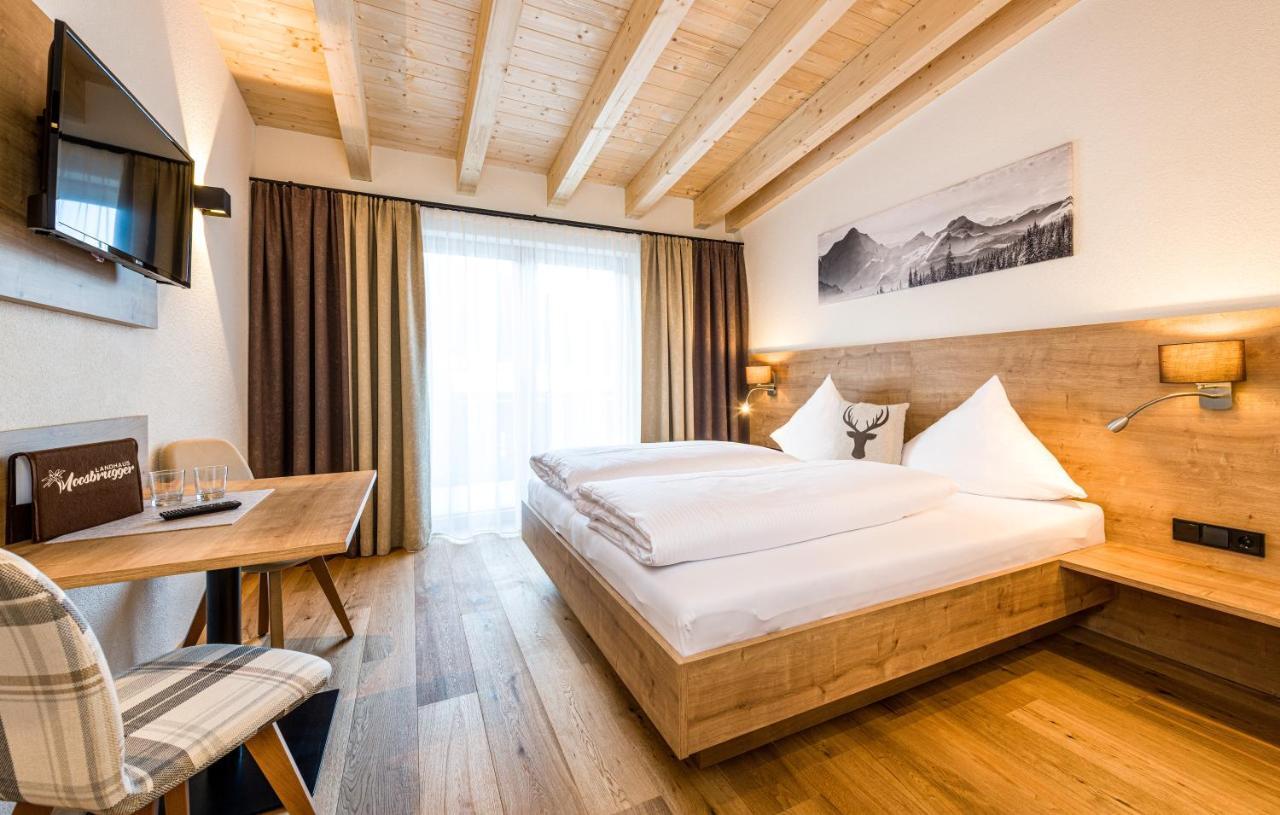 Landhaus Moosbrugger Steeg Kültér fotó